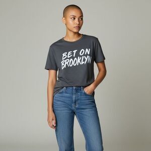 Solid Gray Bet on Brooklyn Short Sleeve Graphic T Shirt crew neck size XL